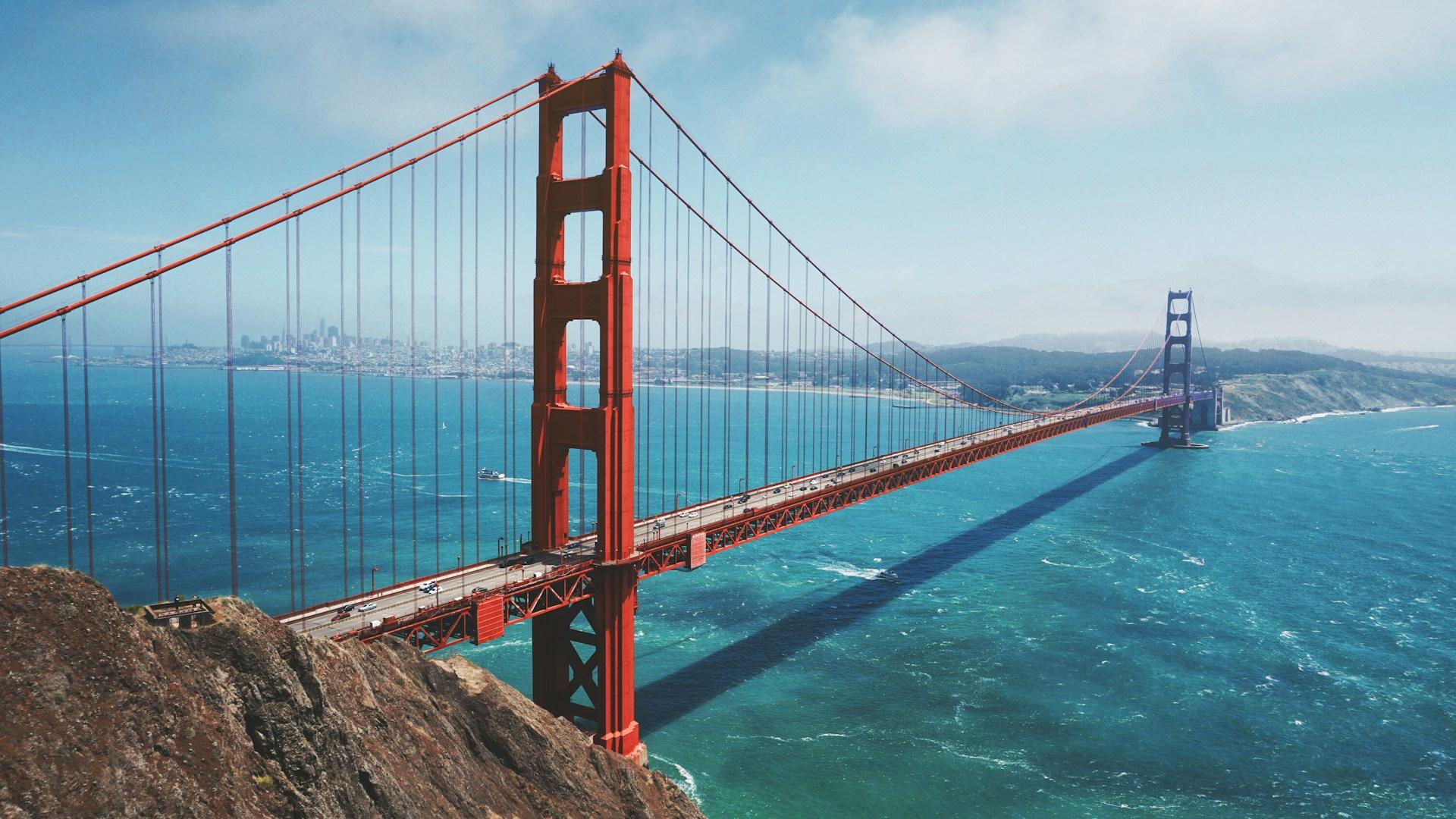 The Golden Gate Bridge over the San Francisco Bay